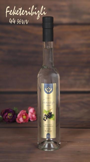 Kézműves Feketeribizli Pálinka